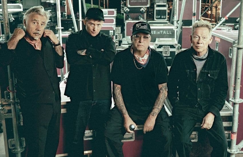 SEX PISTOLS İSTANBUL'DA: KAÇIRILMAYACAK BİR PUNK GECESİ